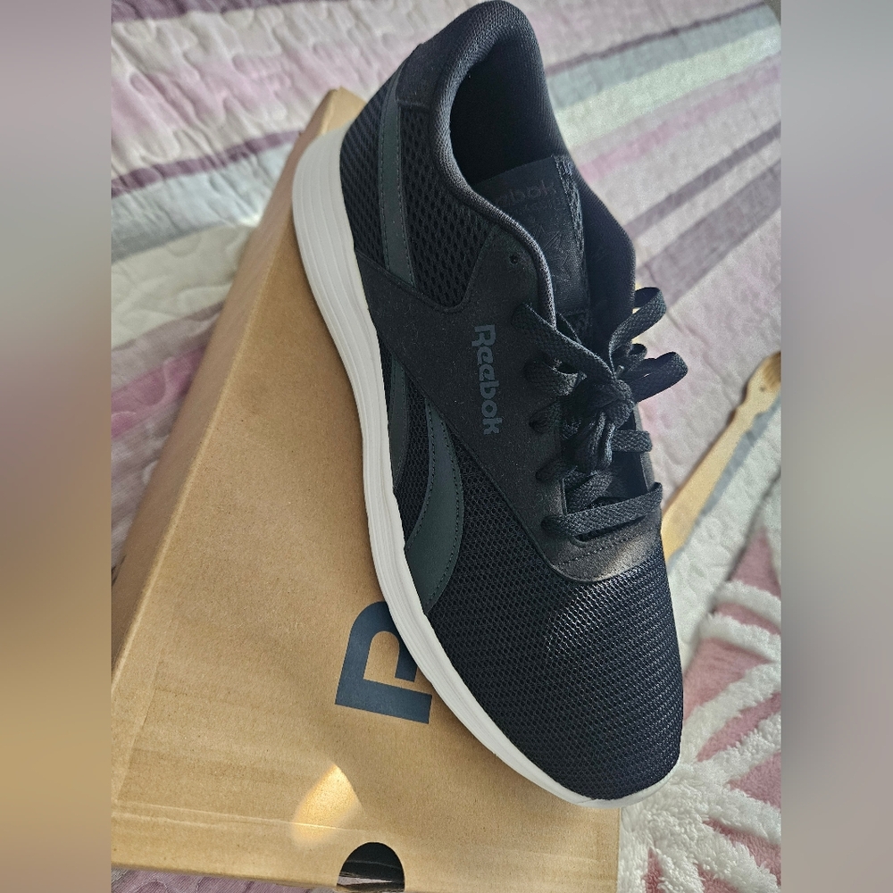 Reebok Men's Black and White Athletic Shoes